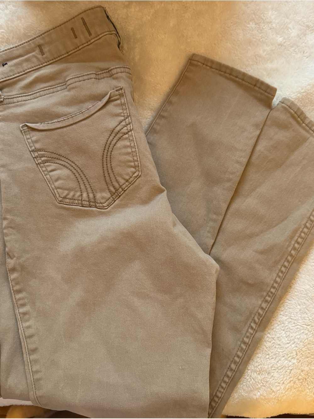 Hollister Straight Leg Jeans in Tan
